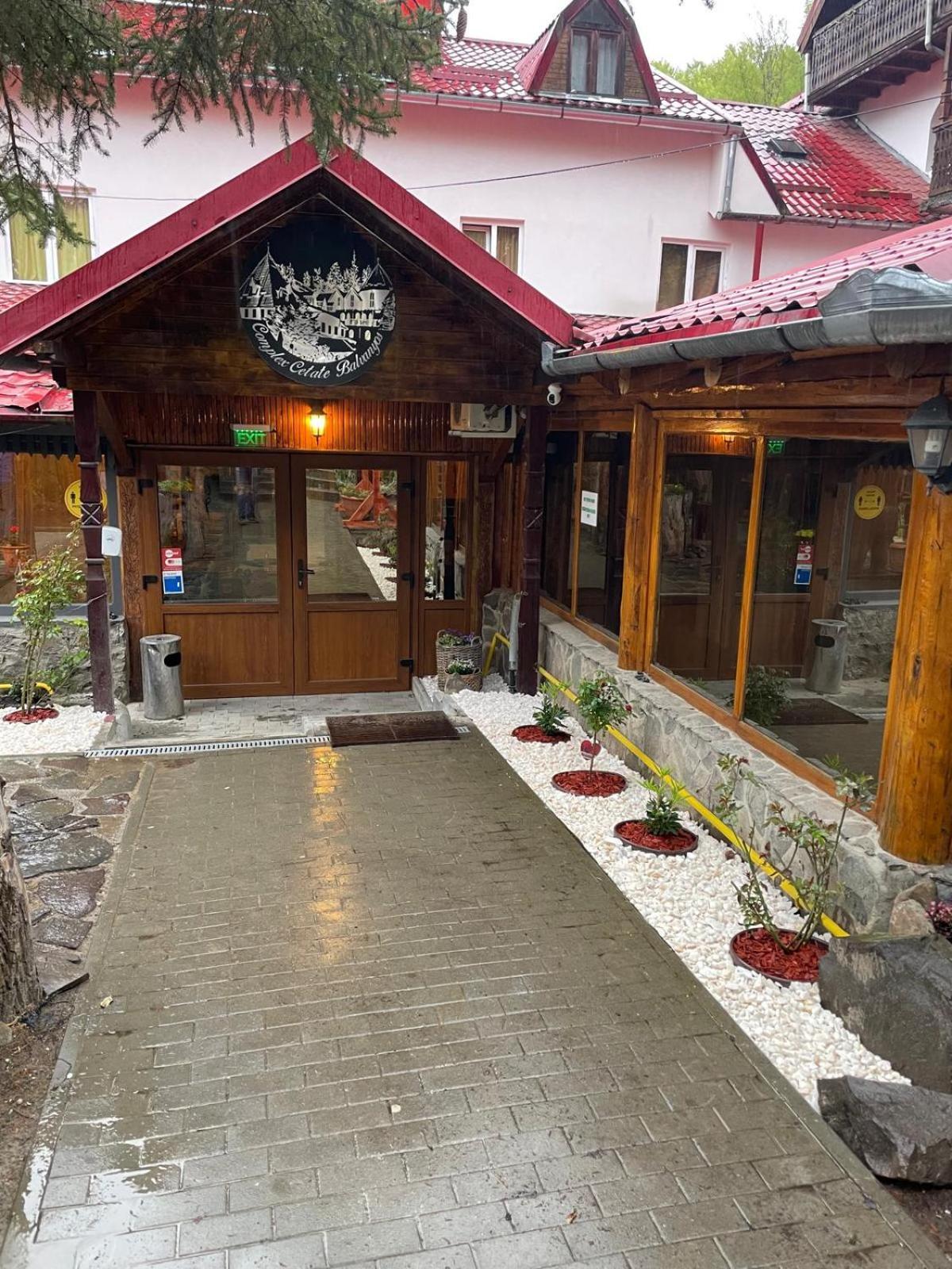 Pensiunea Cetate Balvanyos Exterior photo